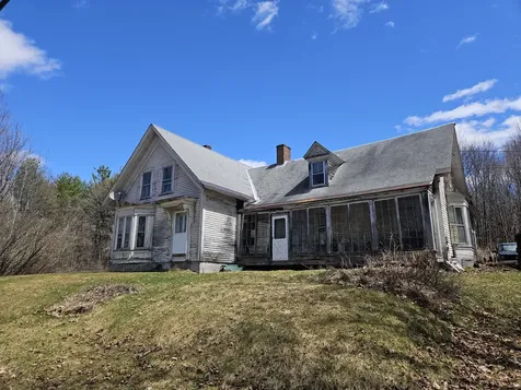 25 Dutch Gap Road Chesterville ME 04938