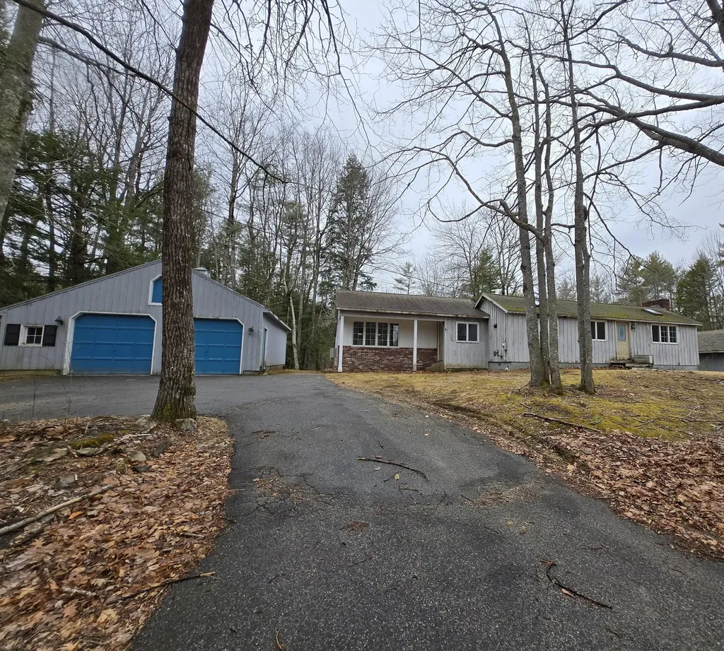 88 Smith Road Windham ME 04062