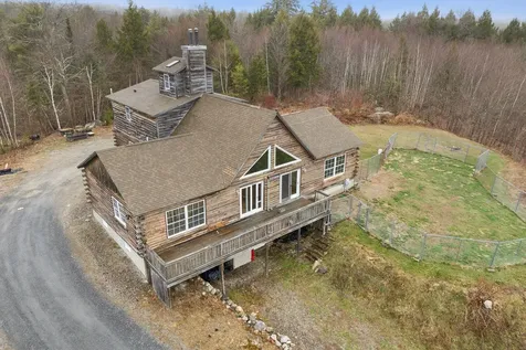 55 Misty Mountain Lane Whitefield ME 04353