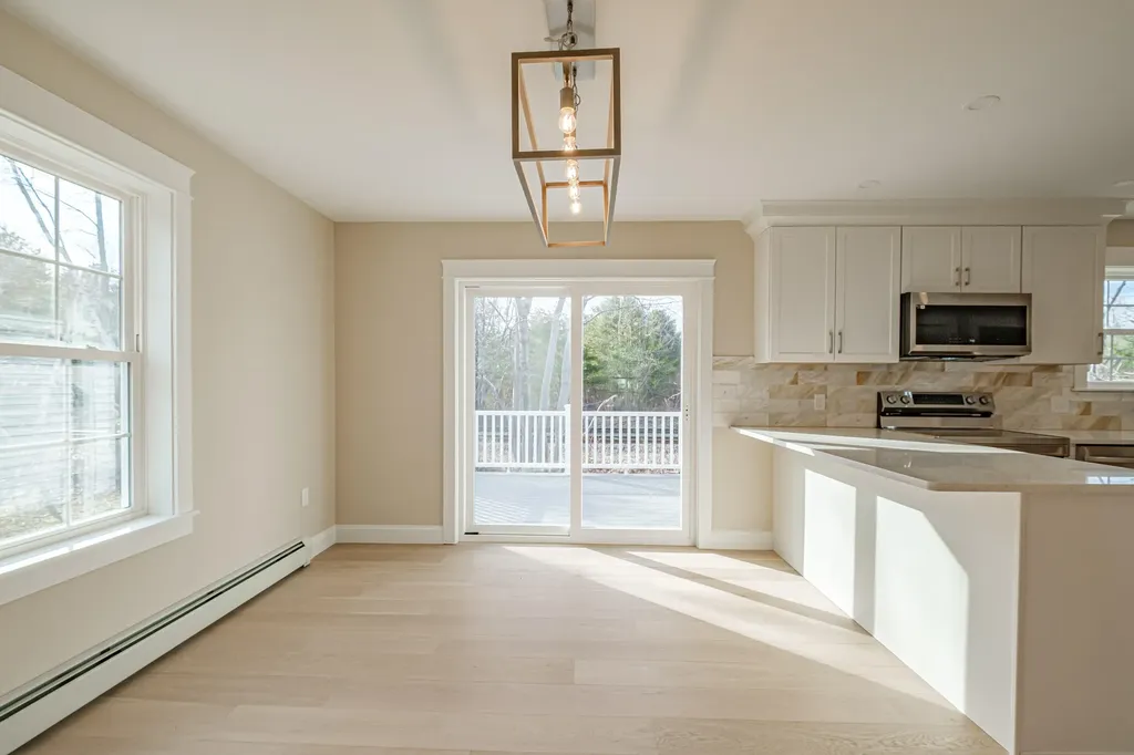 48 Highland Avenue Scarborough ME 04074