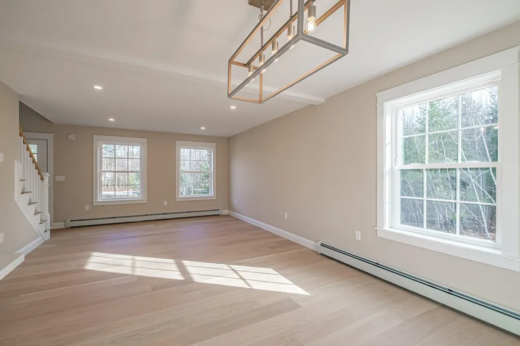 48 Highland Avenue Scarborough ME 04074