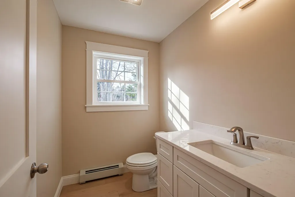 48 Highland Avenue Scarborough ME 04074