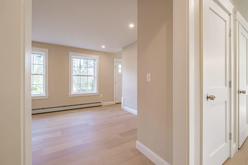 48 Highland Avenue Scarborough ME 04074