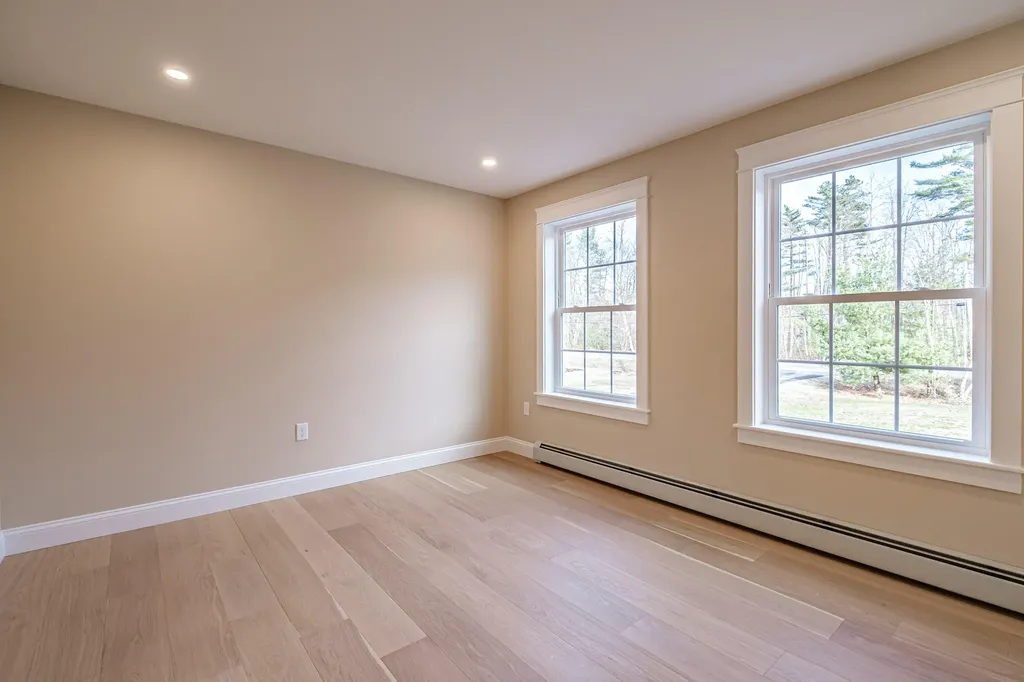 48 Highland Avenue Scarborough ME 04074