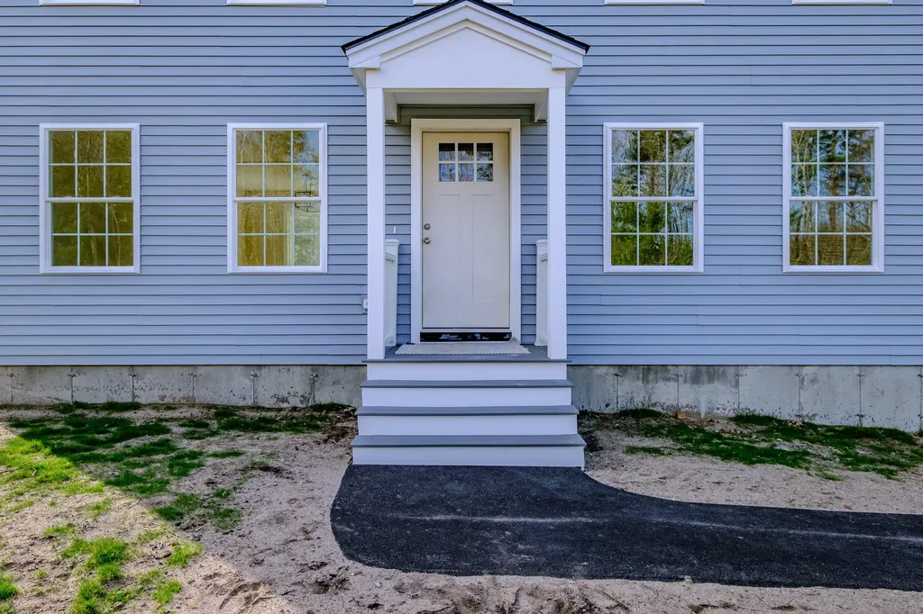 48 Highland Avenue Scarborough ME 04074