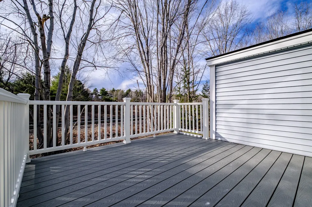 48 Highland Avenue Scarborough ME 04074