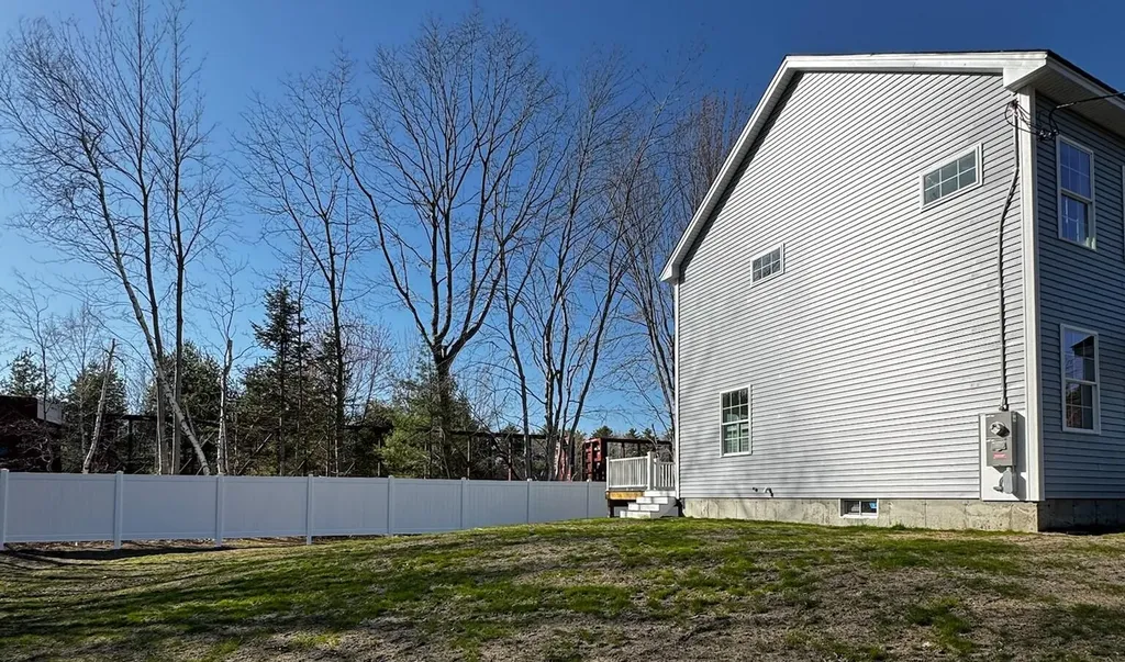 48 Highland Avenue Scarborough ME 04074