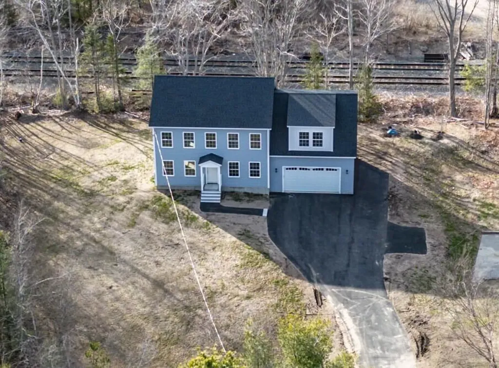 48 Highland Avenue Scarborough ME 04074
