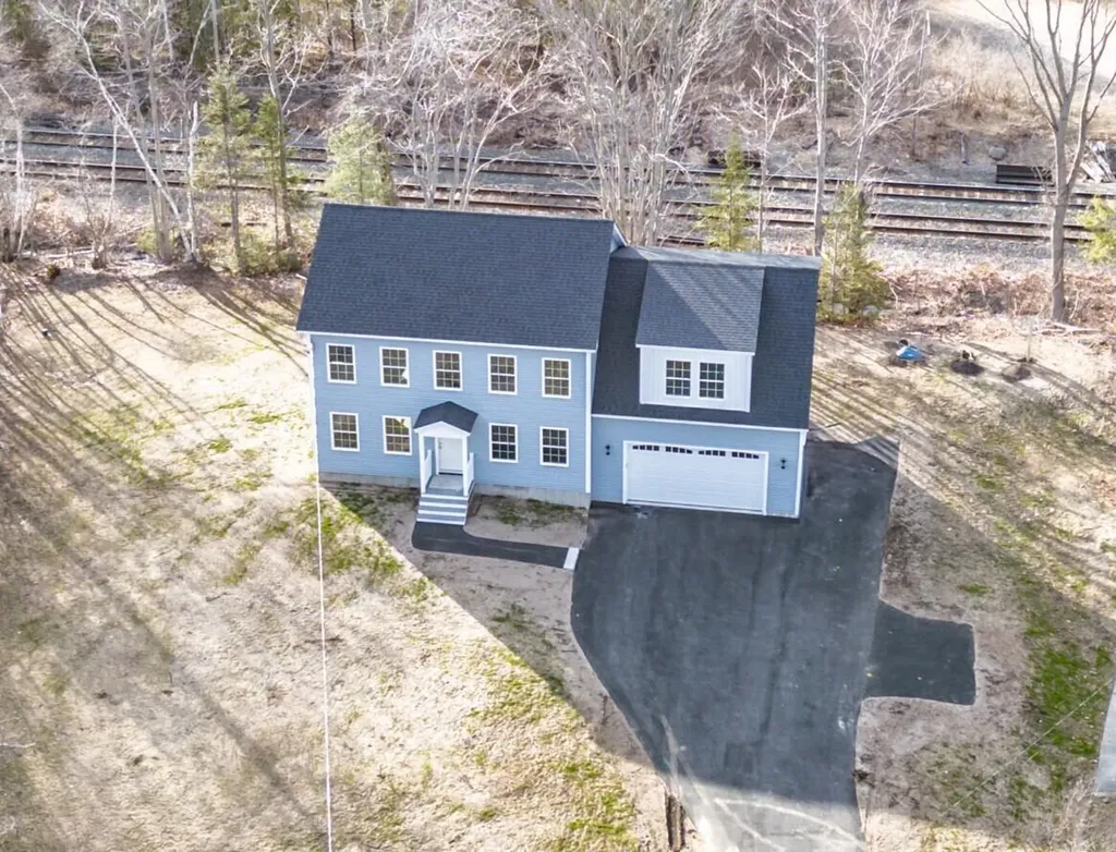 48 Highland Avenue Scarborough ME 04074