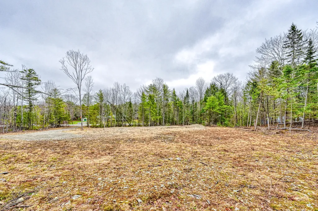 498 Morrill Road Winslow ME 04901