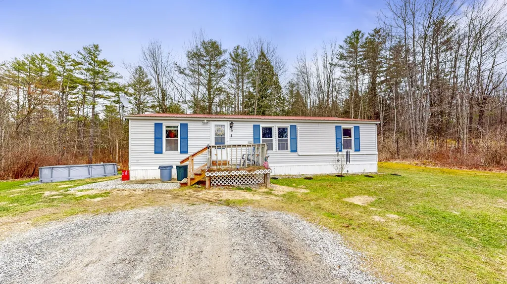 24 Mad Bulldog Road Sabattus ME 04280