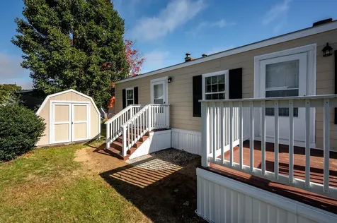 59 Blackberry Place Kittery ME 03904
