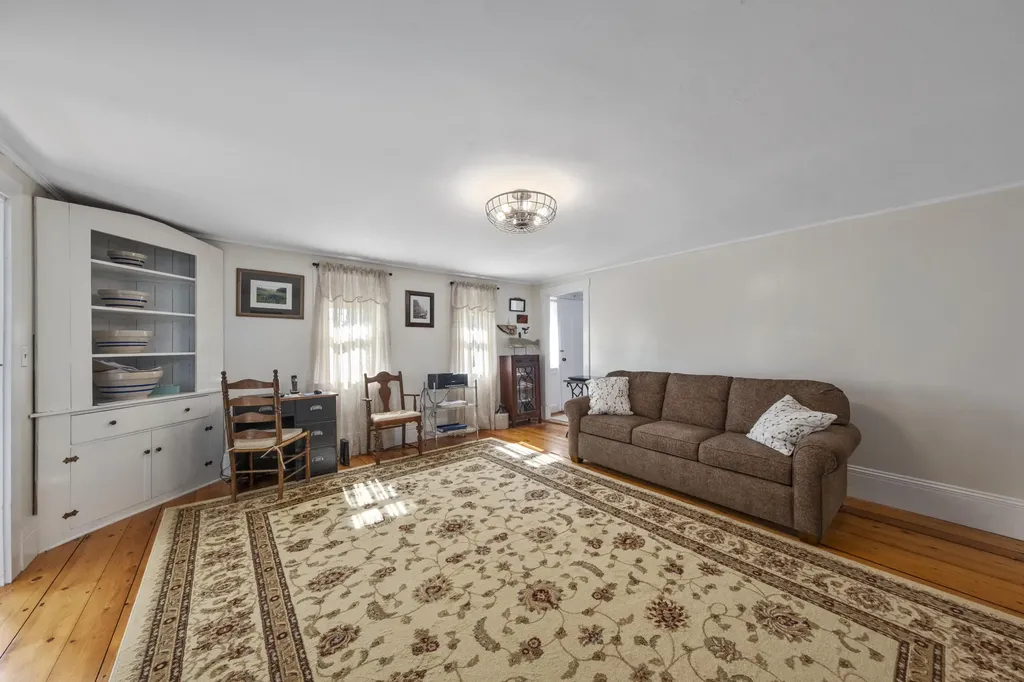 422 Wallston Road Saint George ME 04860