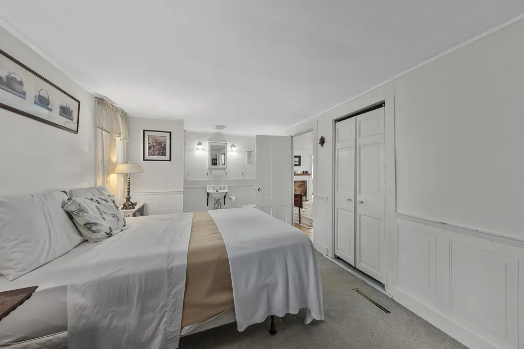 422 Wallston Road Saint George ME 04860