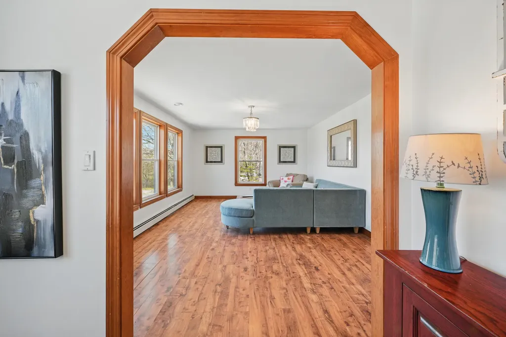 39 Hilltop Drive Wiscasset ME 04578