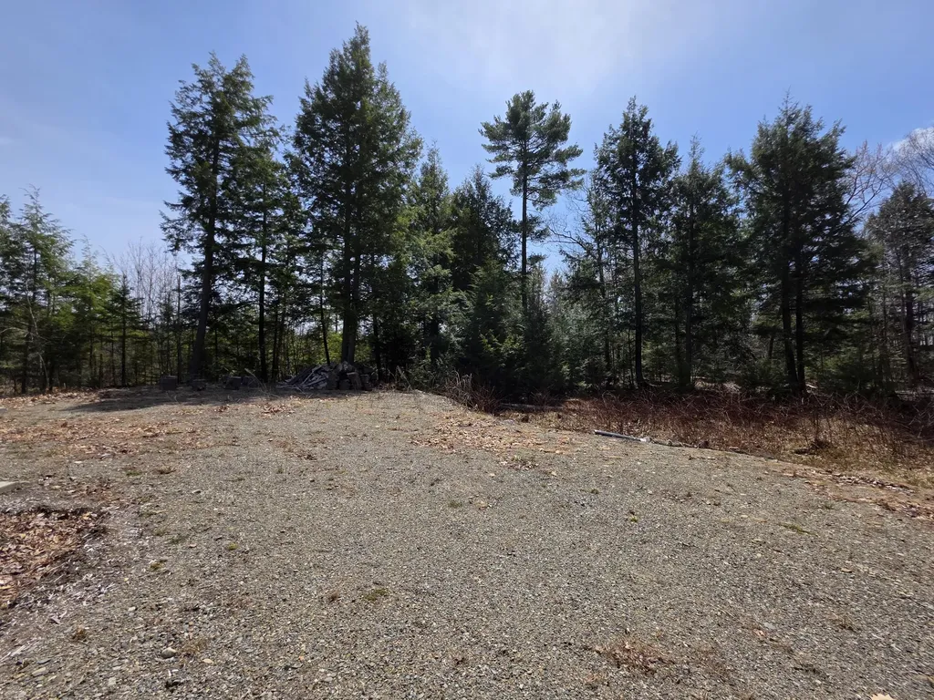413 Main Road Passadumkeag ME 04475