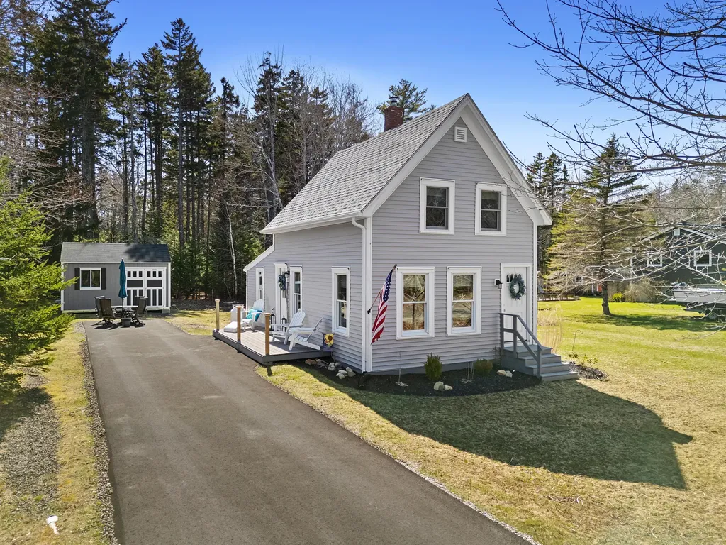 519 N Shore Drive Owls Head ME 04854
