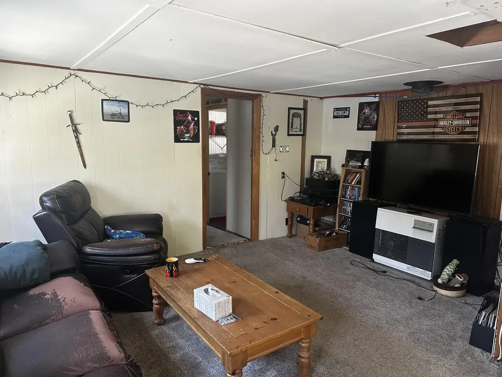113 Fenwick Road Belmont ME 04952