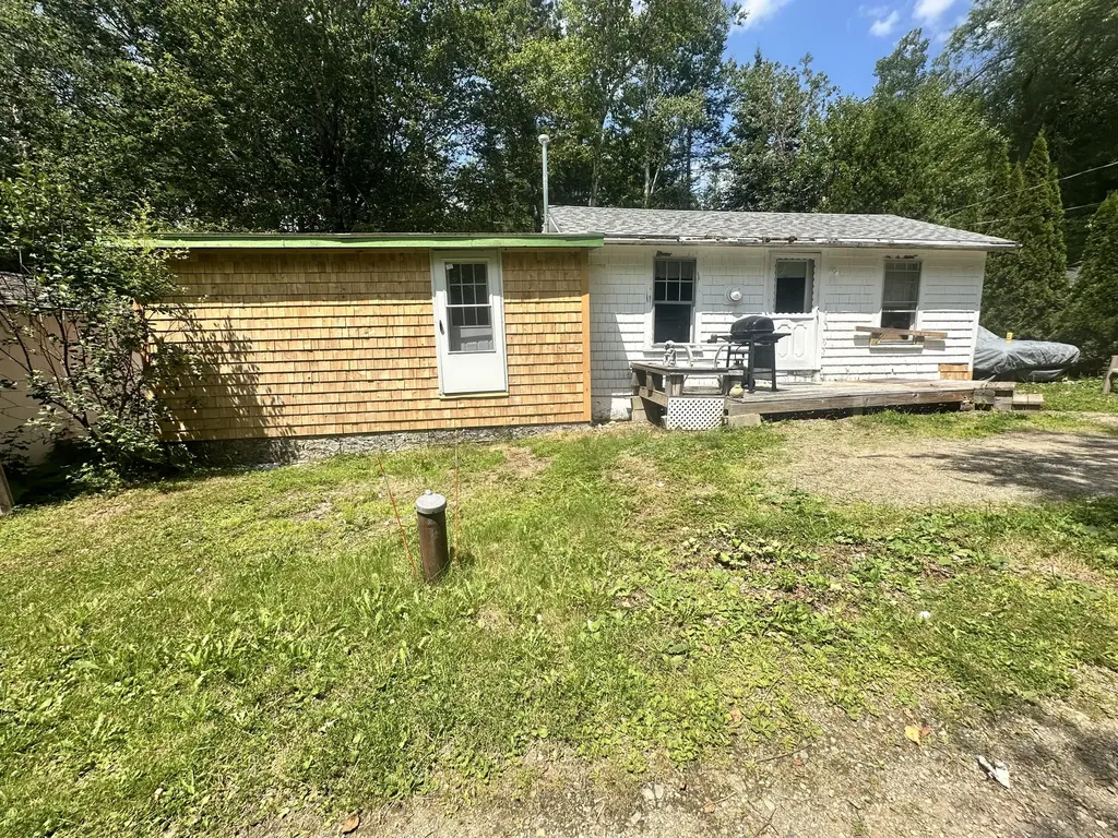 113 Fenwick Road Belmont ME 04952