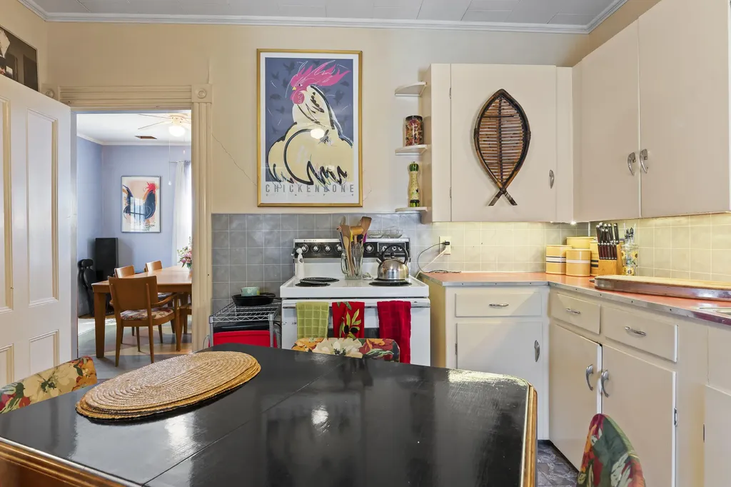 27 Townsend Avenue Boothbay Harbor ME 04538