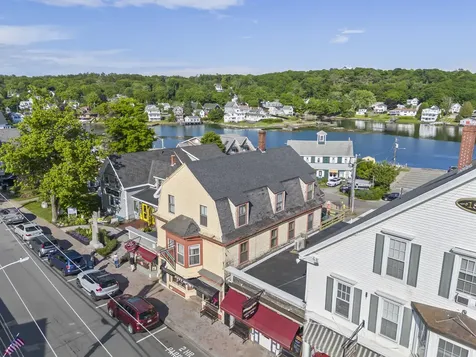 27 Townsend Avenue Boothbay Harbor ME 04538
