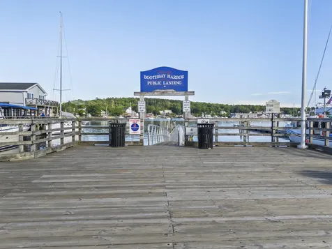 27 Townsend Avenue Boothbay Harbor ME 04538