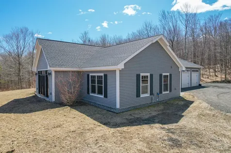 12 Charlies Way Readfield ME 04355