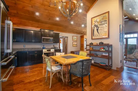 12 Charlies Way Readfield ME 04355