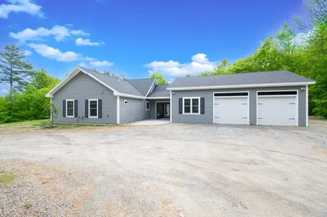 12 Charlies Way Readfield ME 04355