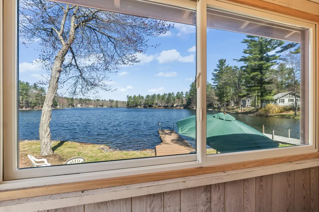 46 Anglers Road Windham ME 04062