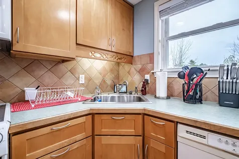 71 Egypt Road Gray ME 04039