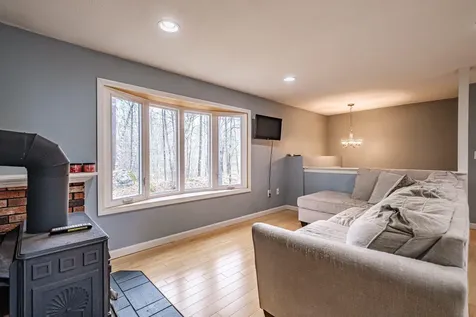 71 Egypt Road Gray ME 04039