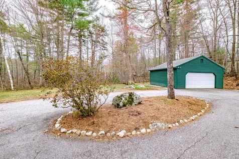 71 Egypt Road Gray ME 04039