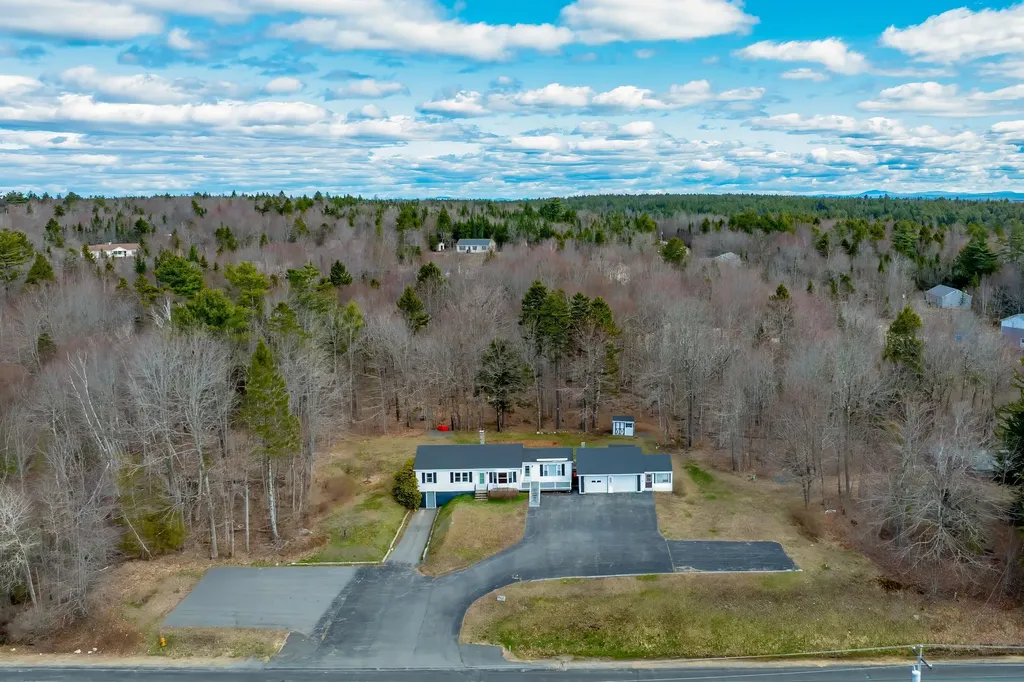 805 Bucksport Road Ellsworth ME 04605