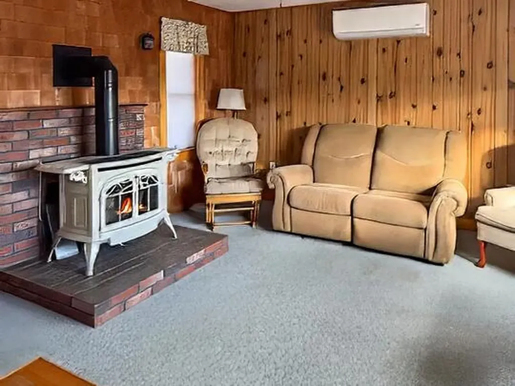 805 Bucksport Road Ellsworth ME 04605