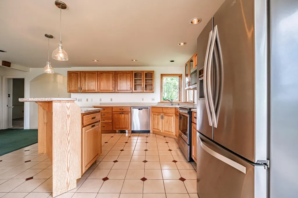 438 Paris Hill Road Paris ME 04281