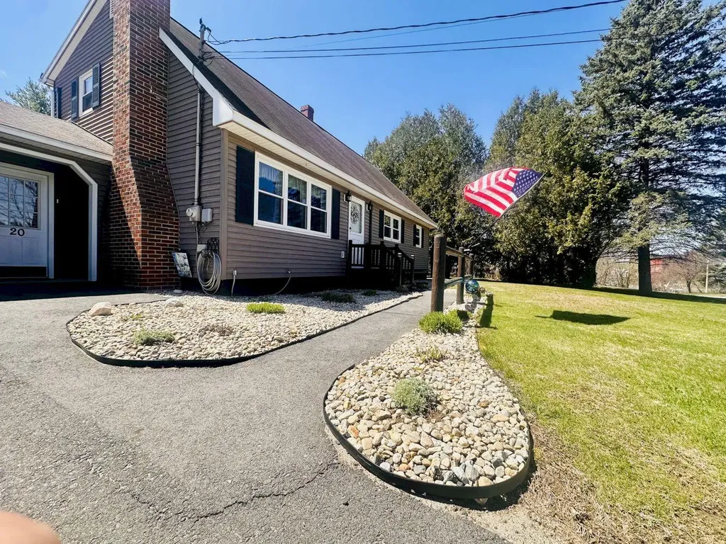 20 Patrick Street Skowhegan ME 04976