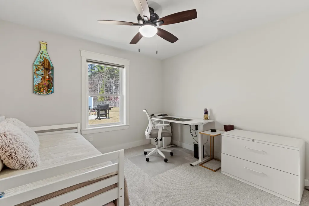 31 Neptune Drive Brunswick ME 04011