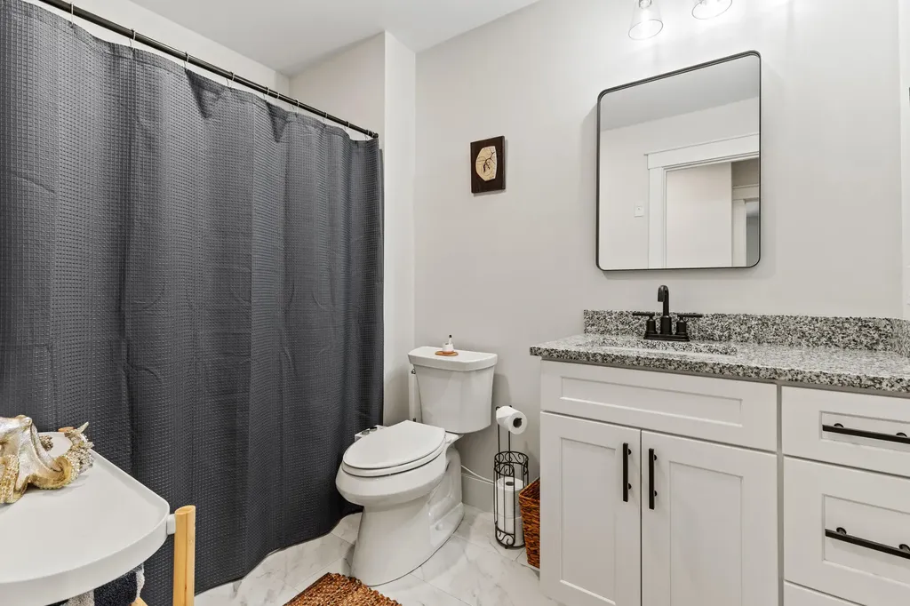 31 Neptune Drive Brunswick ME 04011