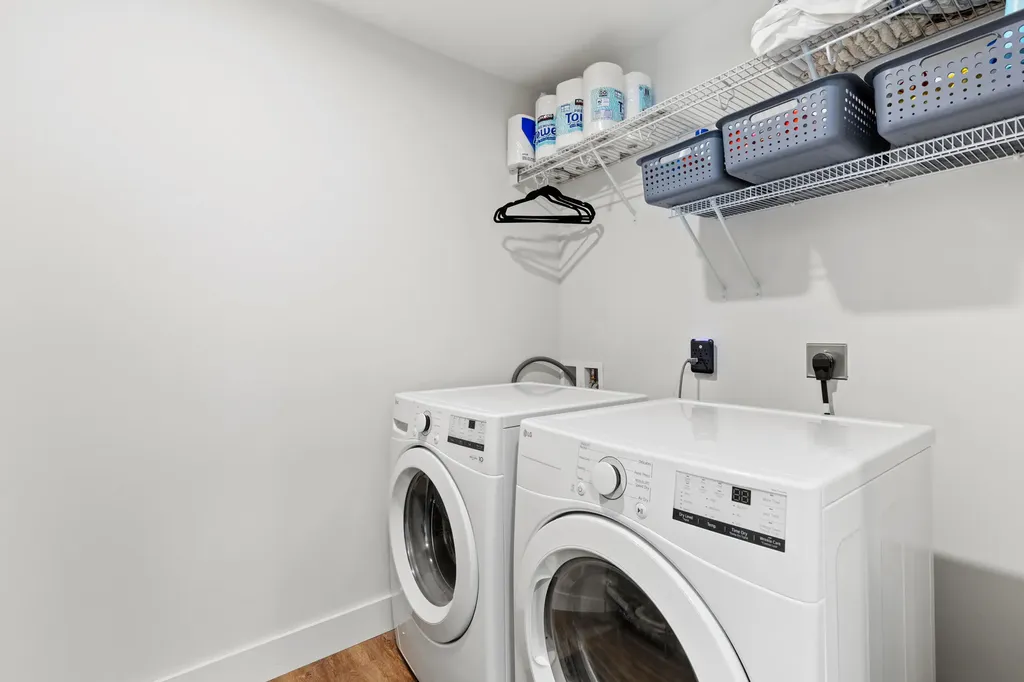 31 Neptune Drive Brunswick ME 04011