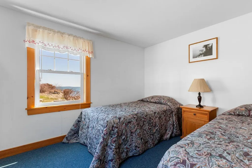 147 State Route 32 Bristol ME 04554