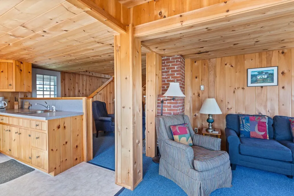 147 State Route 32 Bristol ME 04554