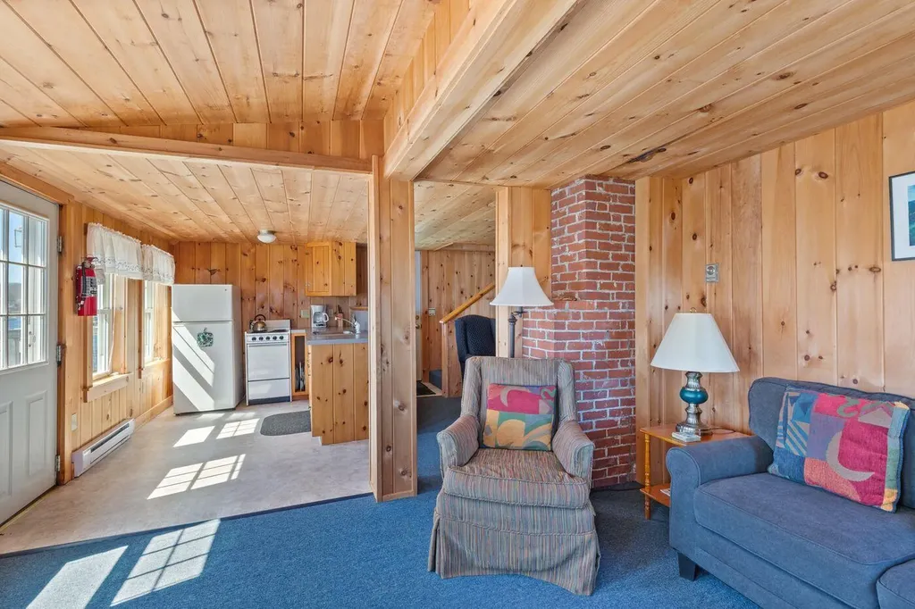 147 State Route 32 Bristol ME 04554