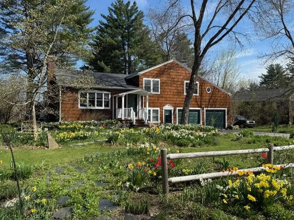 9 Cherry Hill Drive Waterville ME 04901