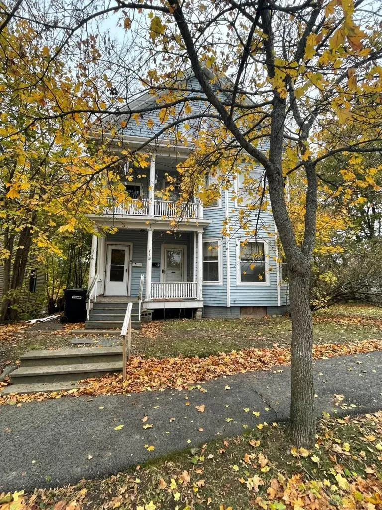 116-118 Sanford Street Bangor ME 04401