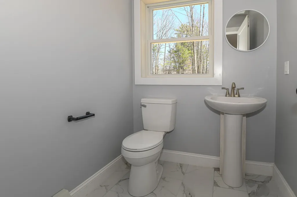32 Rockwood Drive Harrison ME 04040