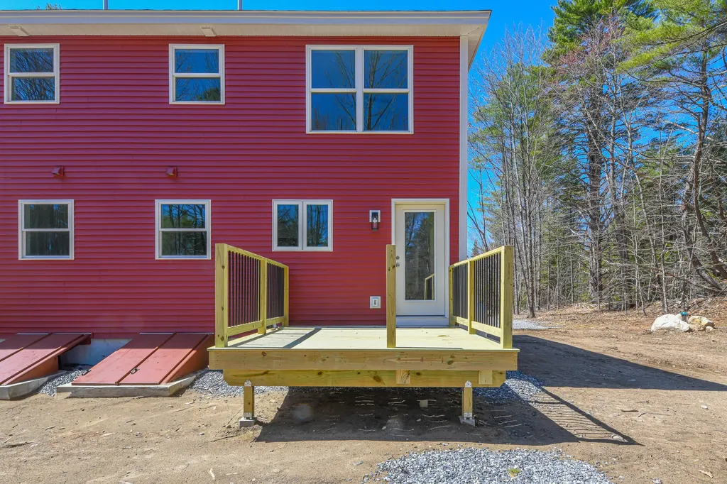 32 Rockwood Drive Harrison ME 04040
