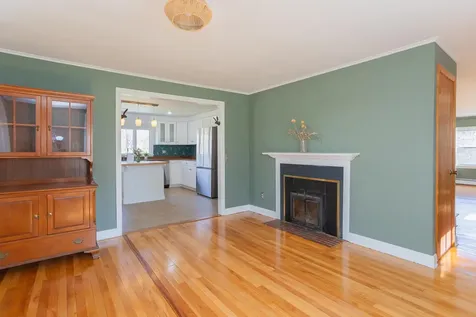 128 Lake Avenue Farmington ME 04938