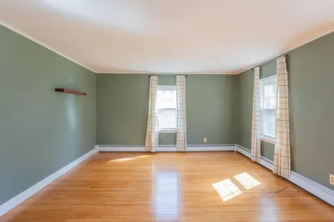 128 Lake Avenue Farmington ME 04938