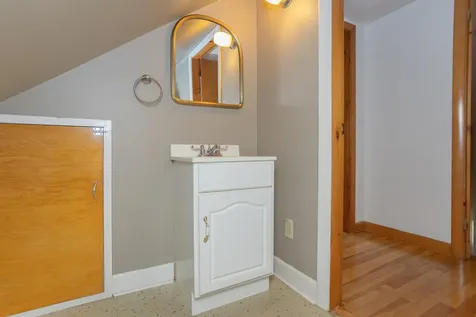 128 Lake Avenue Farmington ME 04938